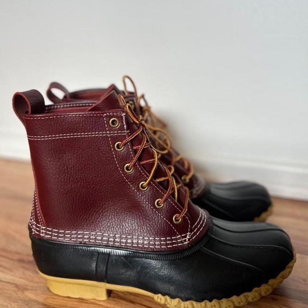 LIKE NEW - L.L. Bean Boots 8" Duck Boots Men's 9M Burgundy Black l Made in USA - Picture 4 of 8